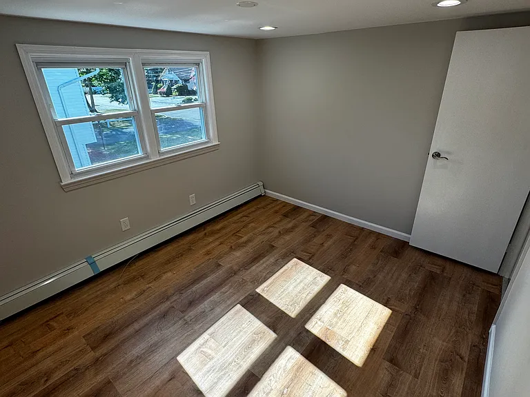 10 Ridgedale Ave W #2 — Photo 8