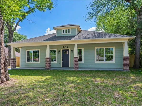 909 E 26th St, Bryan, TX 77803