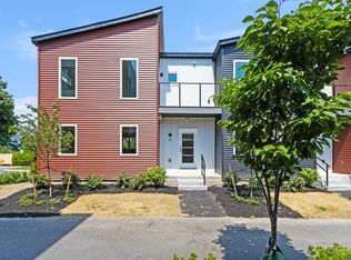 41 W Presumpscot St #F, Portland, ME 04103