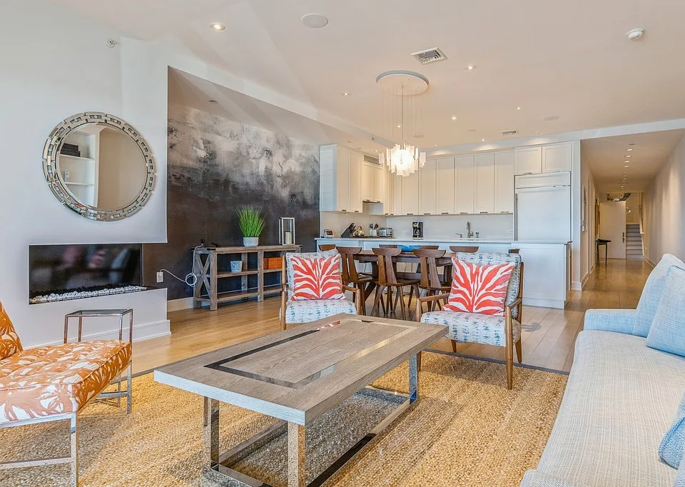 21 W Water St #2D