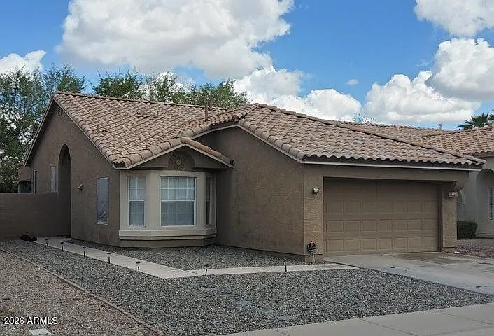 862 W Saragosa St — Photo 1