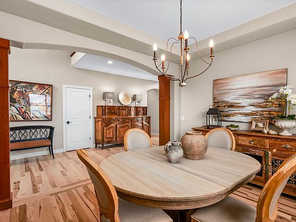 5th image of 3550 Green Spring Dr