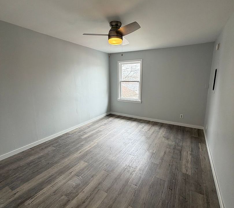 1st image of 806 S 16th St