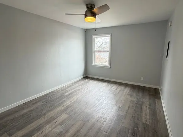 806 S 16th Street, 806 S 16th St, Escanaba, MI 49829
