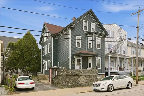 2 Narragansett Ave #2 Photo 1