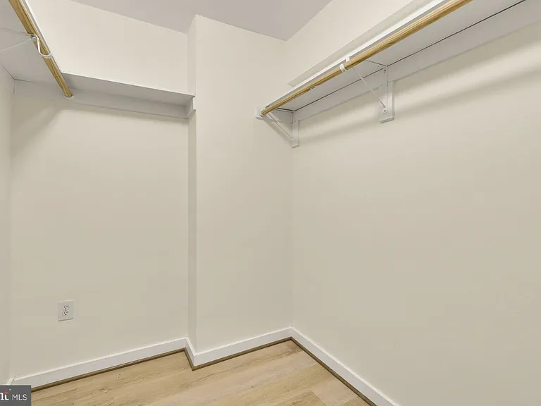 4201 Cathedral Ave NW #1009 — Photo 23