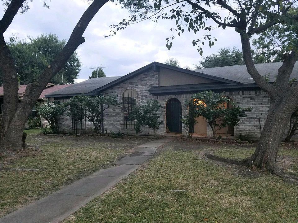 1st image of 818 Waikiki Dr