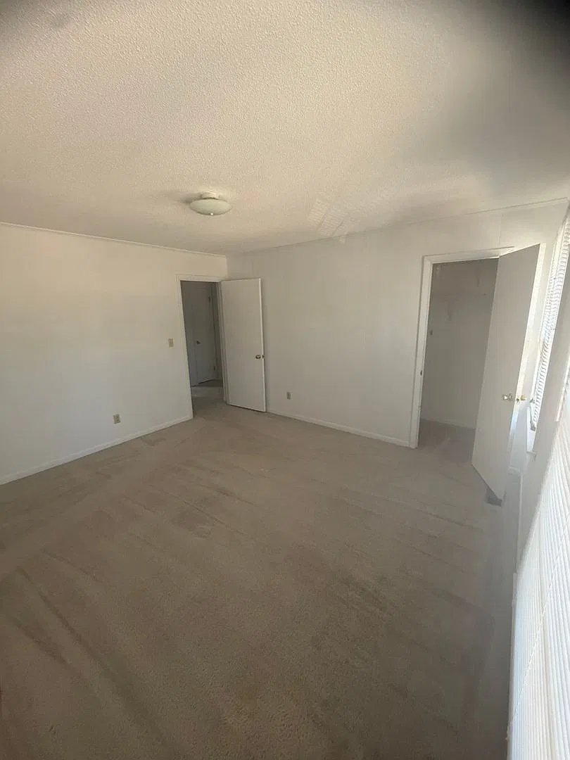 Charming 2bd 1.5ba — Photo 4