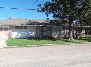 1100 N 4th St, Ballinger, TX 76821