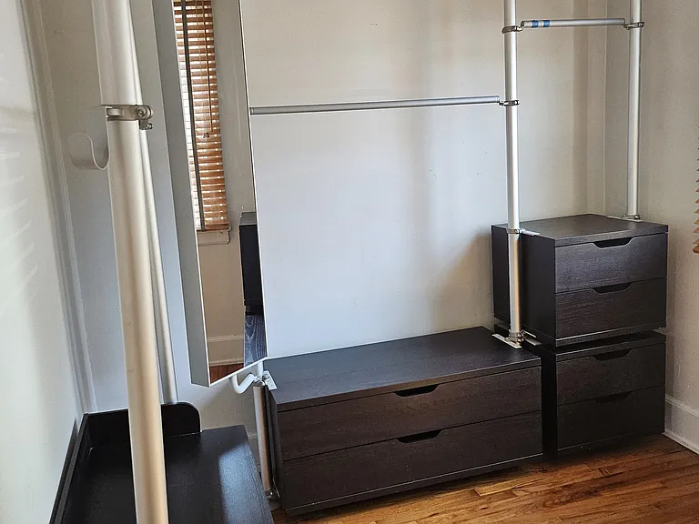 891 Beaconsfield Ave #1 — Photo 6
