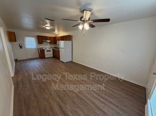 1718 Short St APT D, Cleburne, TX 76033