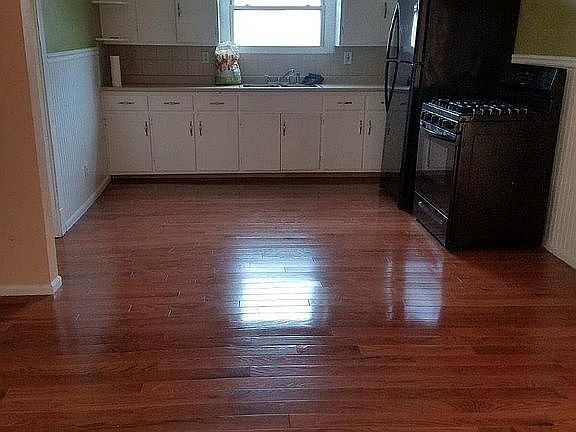 3rd image of 1134 Hertel Ave