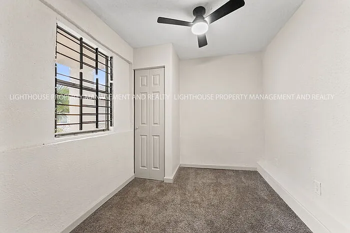 1417 W 31st St — Photo 9