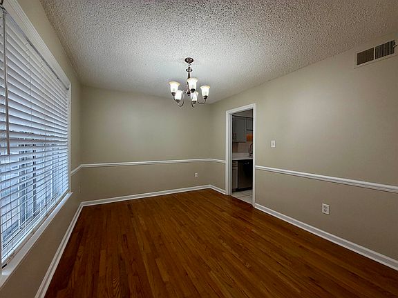 5th image of 5621 Sweet Gum Dr