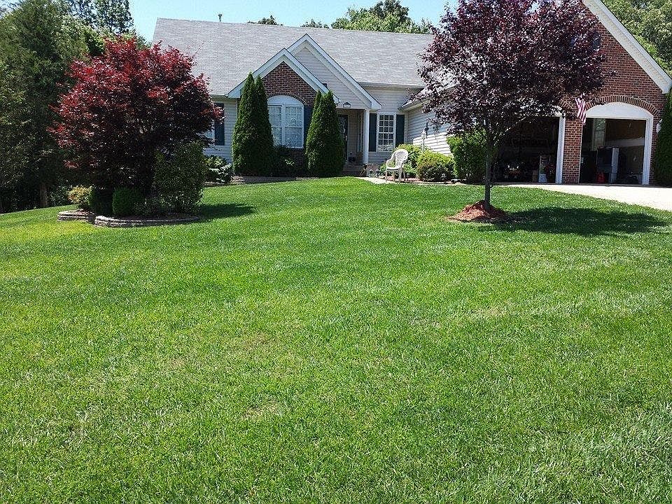 1st image of 21 Grace Manor Ct