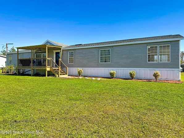 5175 Topeka Ave, Saint Cloud, FL 34773