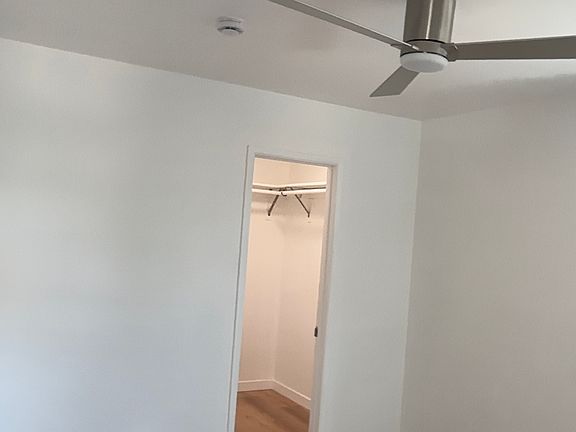 5th image of 230 Crest Ave #230