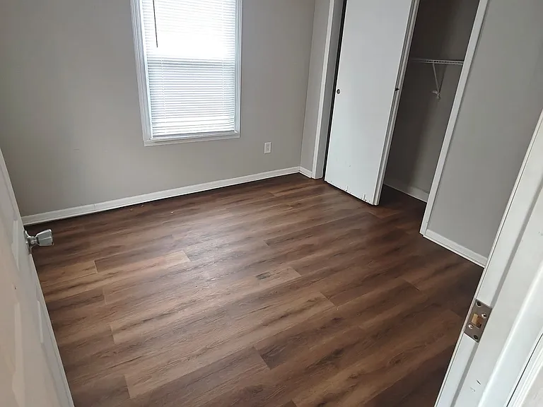 344 Laclede St — Photo 8