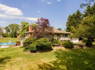 72 Lawrence Rd, Brockport, NY 14420