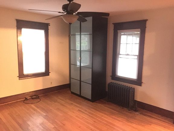 Master Bedroom - Photo #2