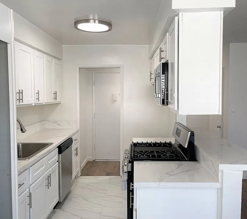 817 S. St. Andrews Pl