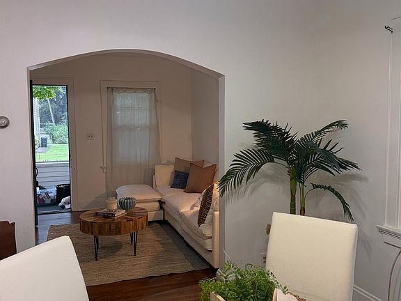 4th image of 7008 Grace Ave