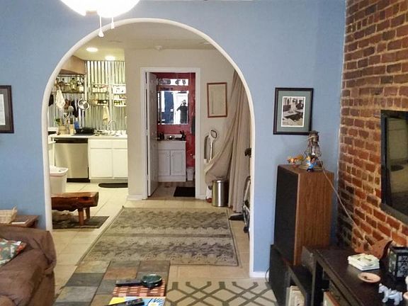 3rd image of 2816 Monument Ave APT 2B