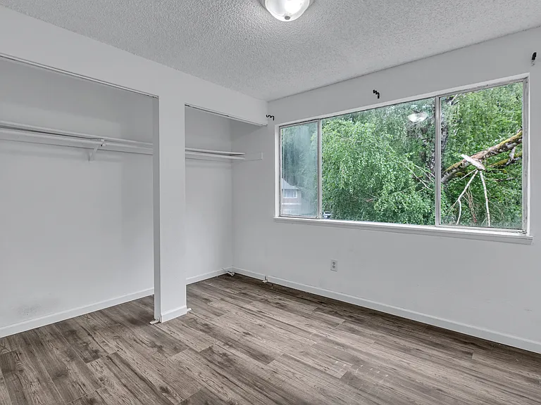 2406 N St NE #D — Photo 15
