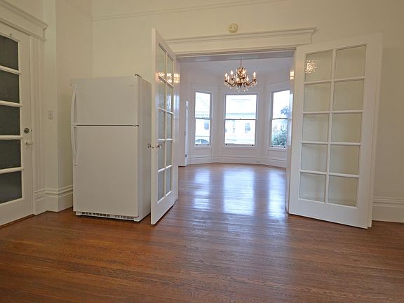 4th image of 1525 Fulton St #B