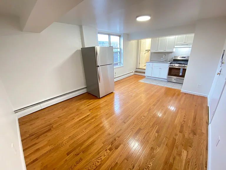 187 S Orange St #6B — Photo 8