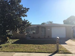 9126 Hunt Club Ln, Port Richey, FL 34668