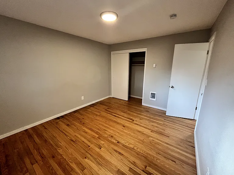 1400 NE 118th Ave #1 — Photo 17