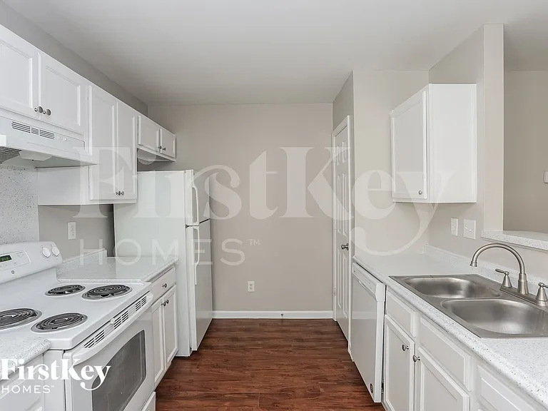 506 Morningside Rd — Photo 7