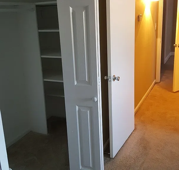 Chapel Hill Apartments - Hoover, AL — Photo 6