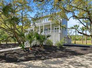 831 Hammocks Way, Edisto Island, SC 29438