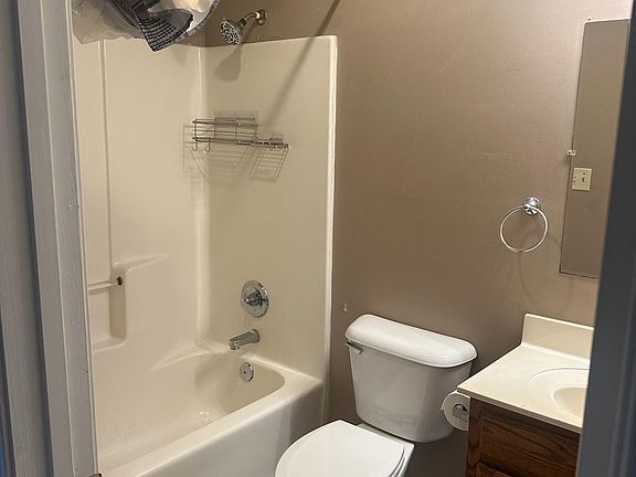 5th image of 1-1430 S Main St #3A