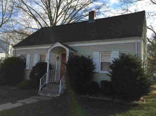 66 Loller Rd, Hamden, CT 06514