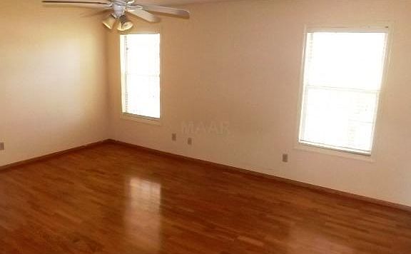 5th image of 6968 Wesley Ct