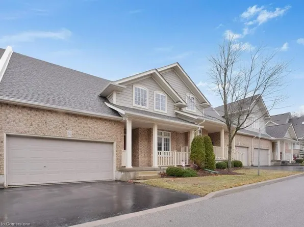 50 Bryan Ct #26, Kitchener, ON N2A 4N4