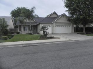 2673 E Lester Ave, Fresno, CA
