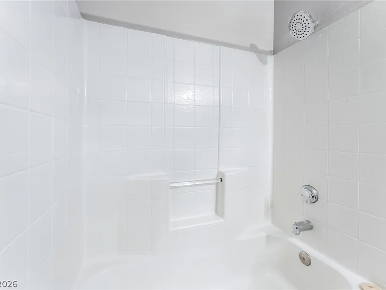 3125 Casey Dr #202 — Photo 22