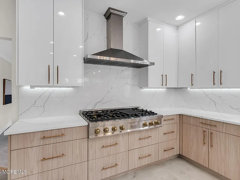 22 Meadow Ln — Photo 8