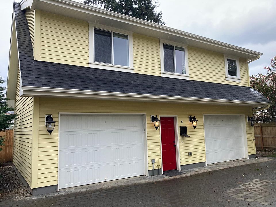 Garage/Entrance