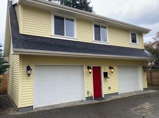 724 NE 75th Ave UNIT B, Portland, OR 97213