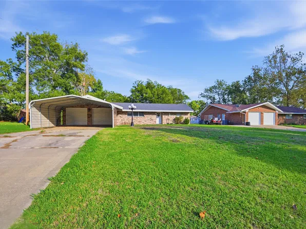 900 S Oliphant St, Holdenville, OK 74848
