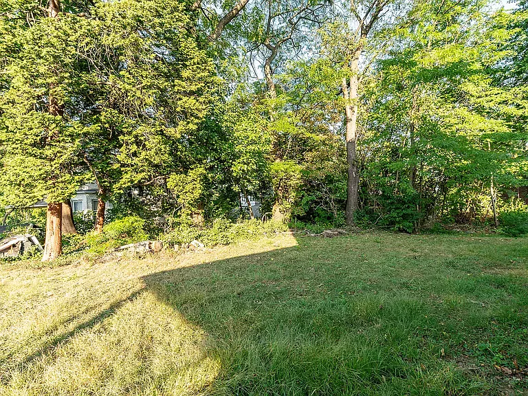 400 E Vernon Rd #D31 — Photo 24