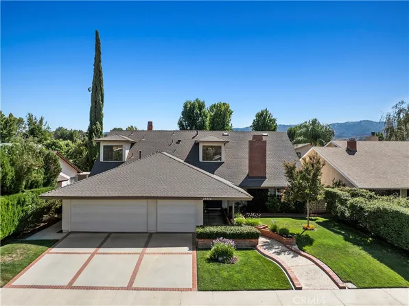 23922 Avenida Crescenta, Santa Clarita, CA 91355