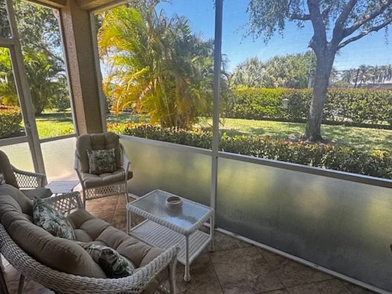 7850 Lake Sawgrass Loop #4111 — Photo 24