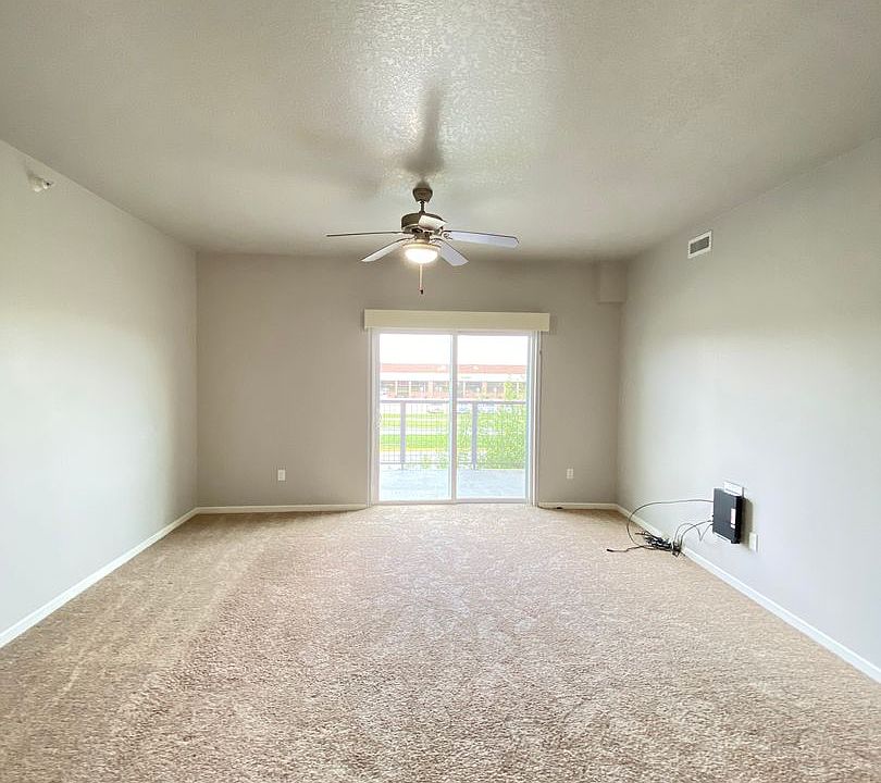 Altoona Towers 1414 Adventureland Dr NW Altoona IA Zillow