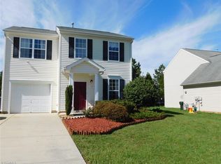 108 New York Dr, Thomasville, NC 27360